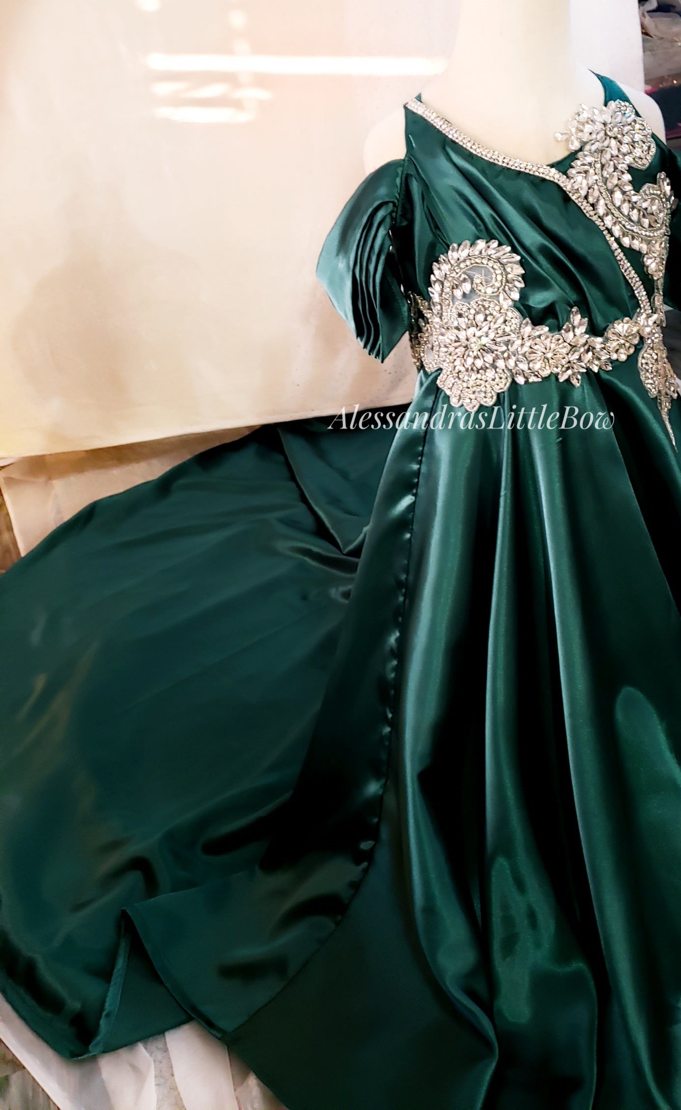 Ready to ship Emerald Gown fits 4t-6kids Ready to ship Emerald Gown fits 4t-6kids